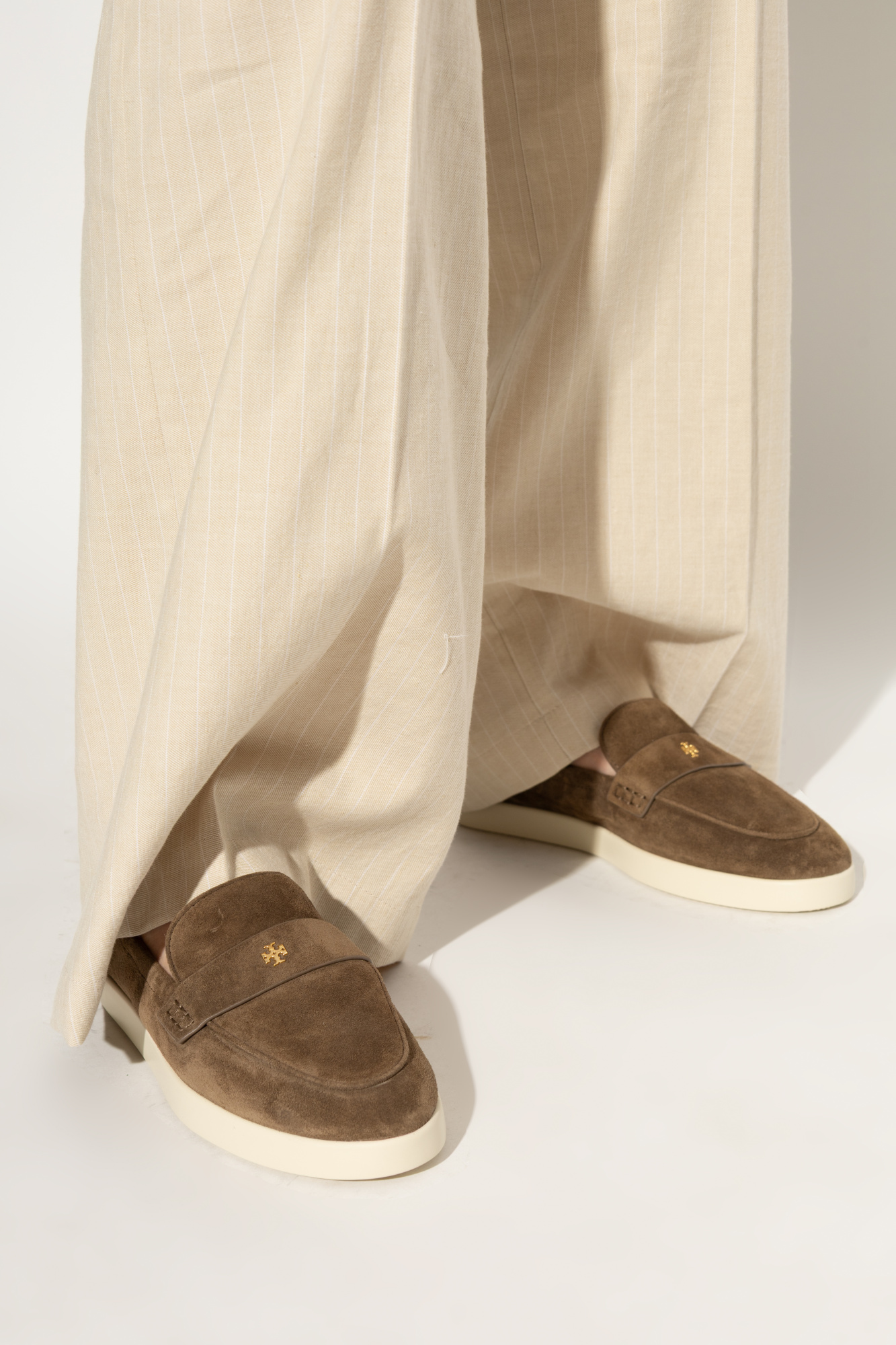 ローファー・オックスフォード TORY BURCH Woman Loafers Beige 158073 111 Tory Burch Suede loafers shoes | Women's Shoes | Vitkac